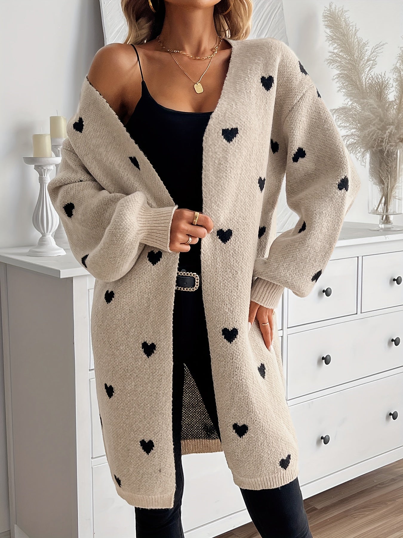 Livy | Strickjacke mit Herzdruck