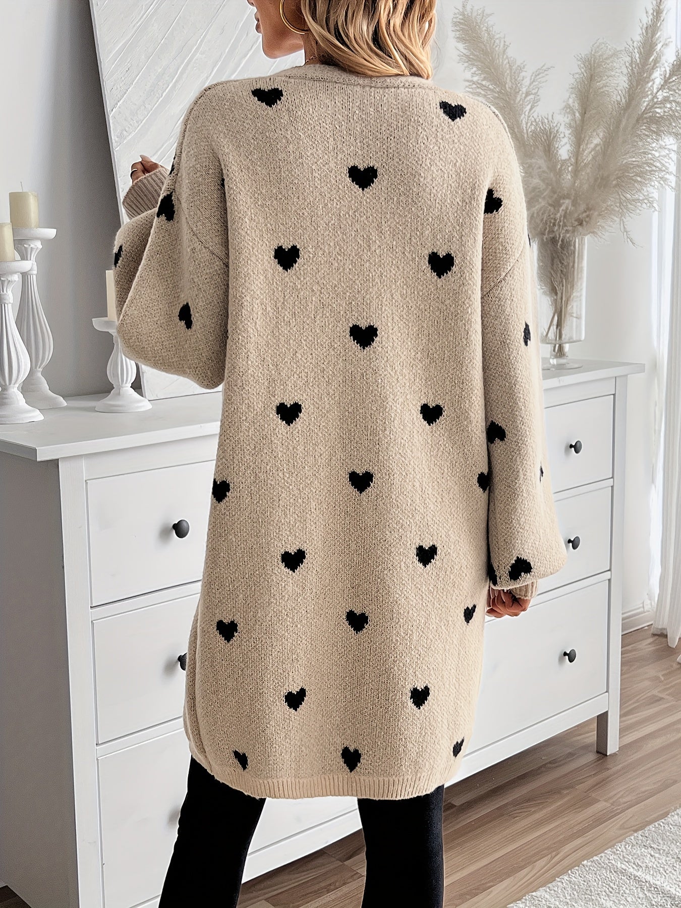 Livy | Strickjacke mit Herzdruck